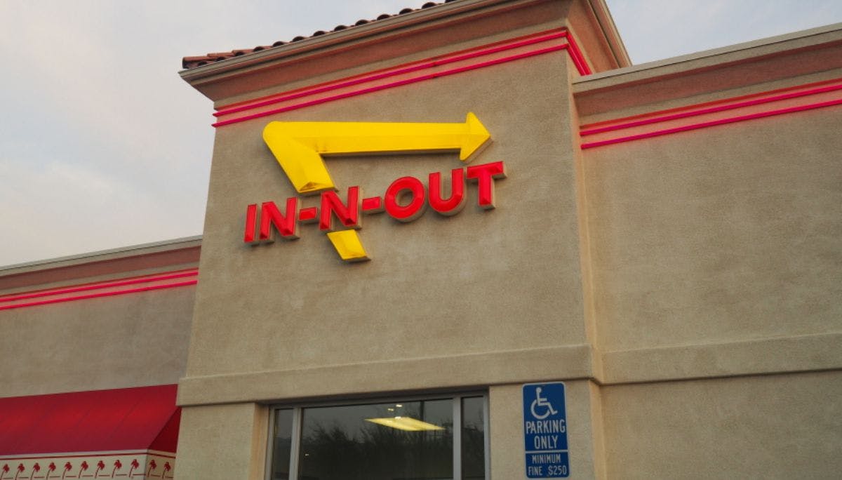 인앤아웃(IN-N-OUT)