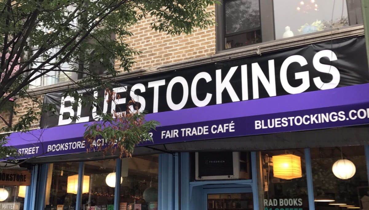 시끌벅적한 활동가들의 천국 Bluestockings