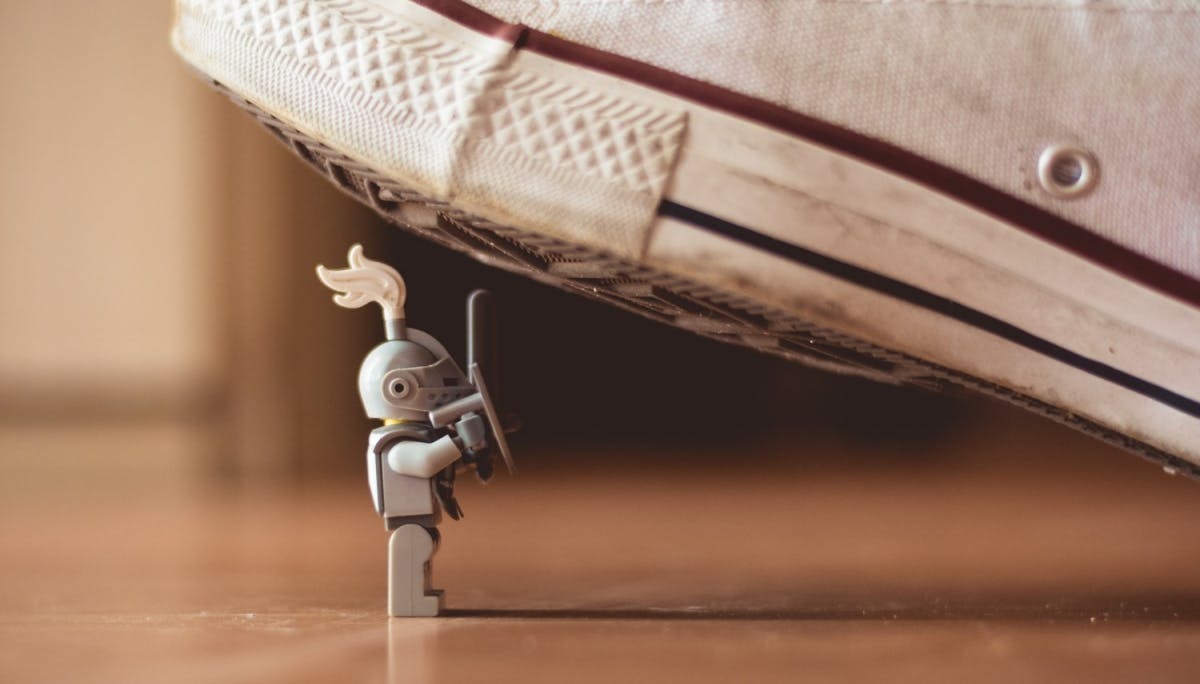 큐레이터의 말: How Small Wins Big